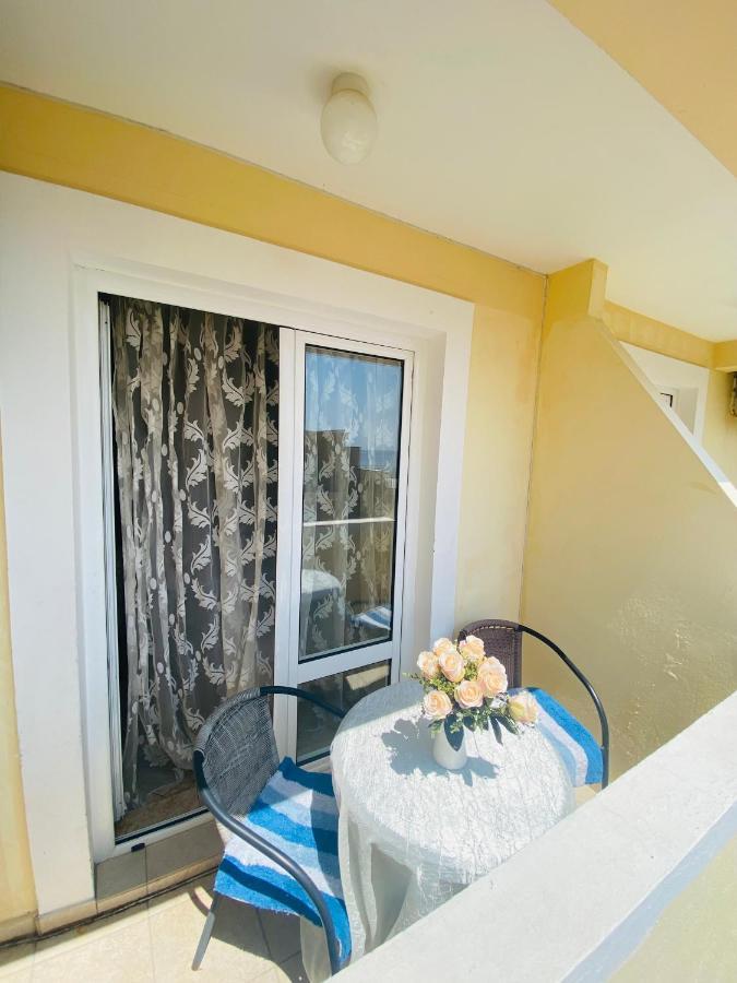 Miomir Perazic Apartments Petrovac 외부 사진