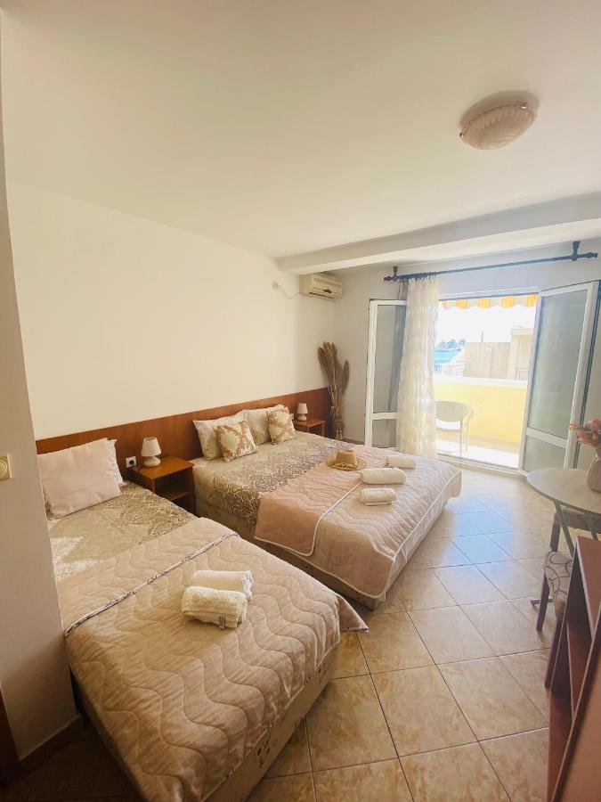 Miomir Perazic Apartments Petrovac 외부 사진