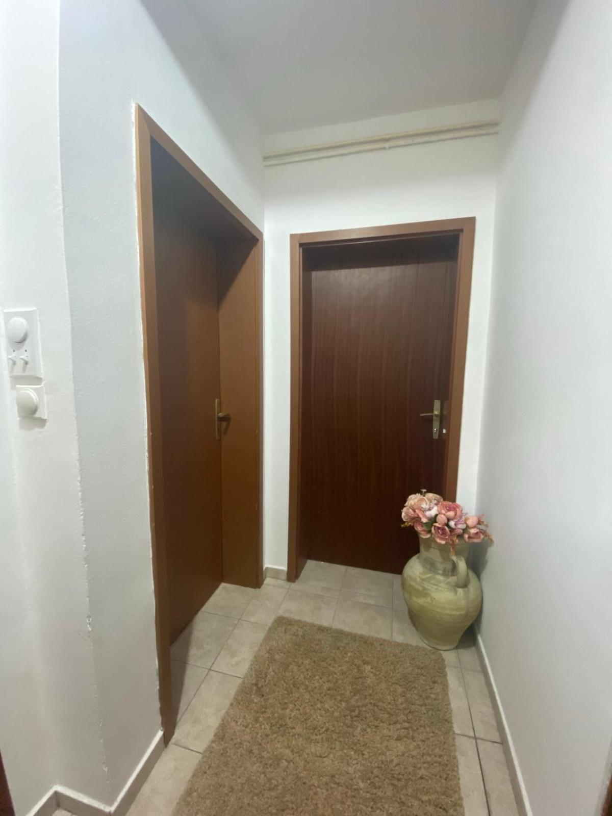 Miomir Perazic Apartments Petrovac 외부 사진