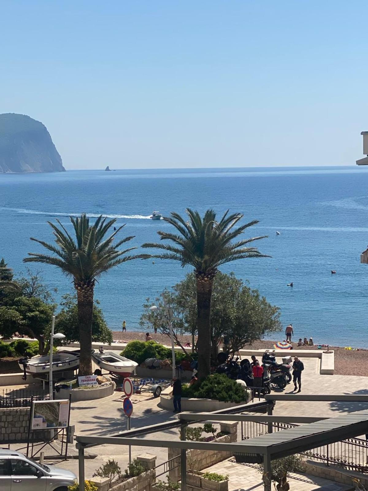 Miomir Perazic Apartments Petrovac 외부 사진