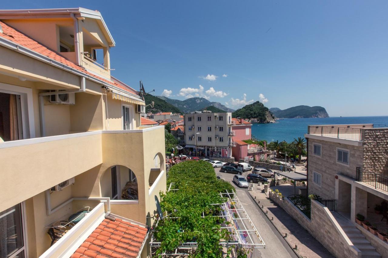Miomir Perazic Apartments Petrovac 외부 사진